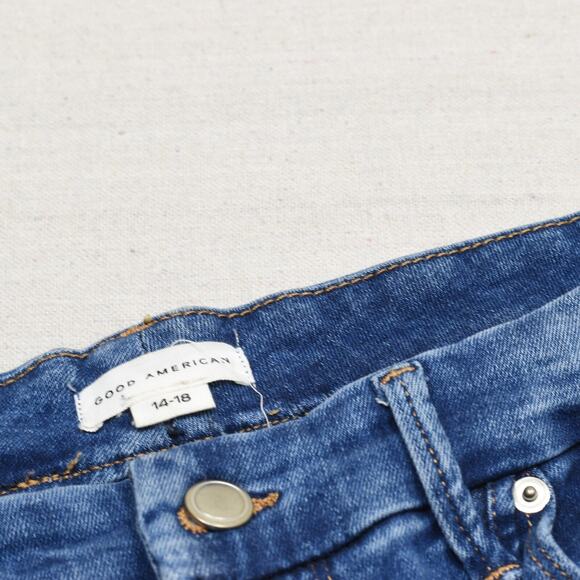 Good American Women's Skinny Jeans Zip Solid Cotton Blend Blue Size 14-18 - Picture 7 of 8